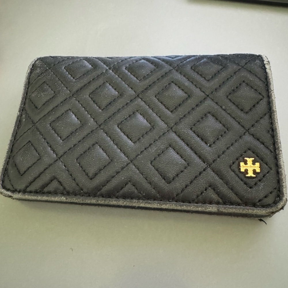Tory burch wallet